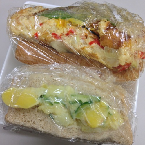 玉子焼きサンド