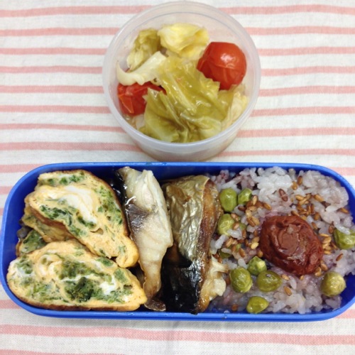 鯖玉子焼き弁当