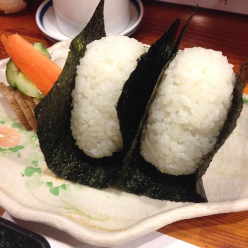 th_シメはへしこのおにぎり