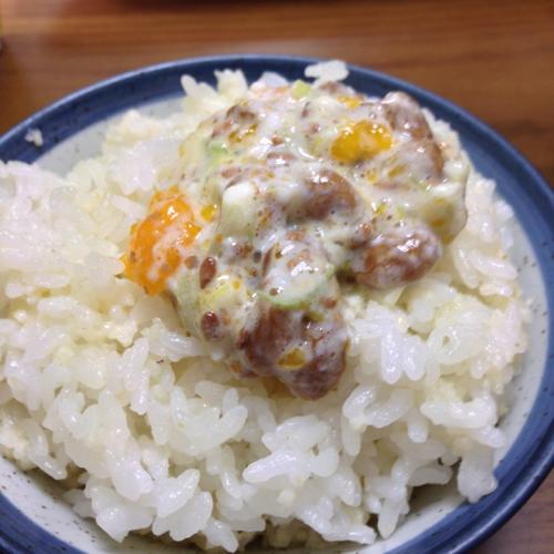 th_ご飯に納豆