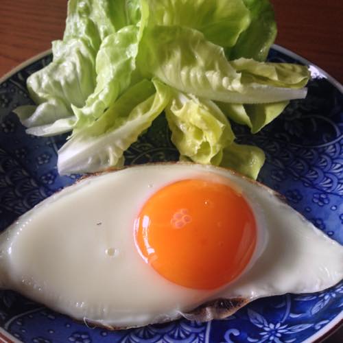 th_ノンオイルの目玉焼き
