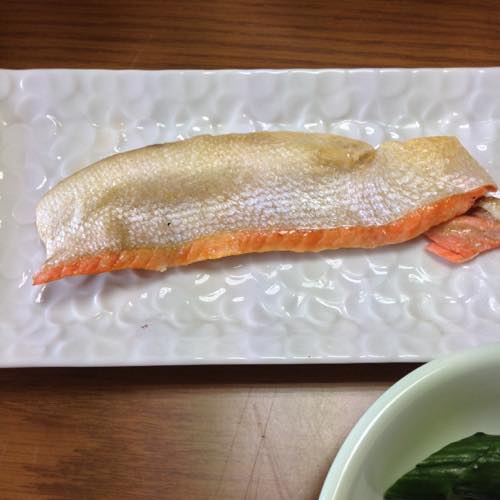 th_鮭のハラス